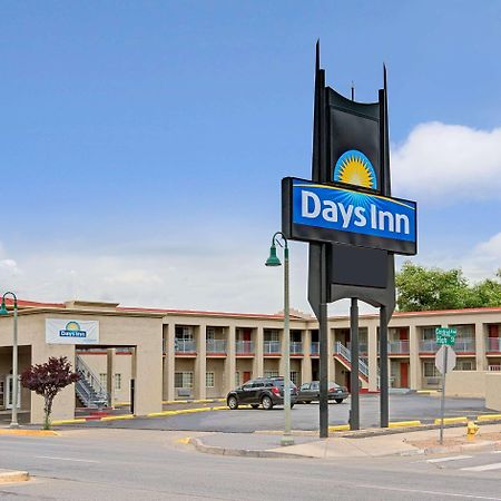 Days Inn By Wyndham Albuquerque Downtown Esterno foto